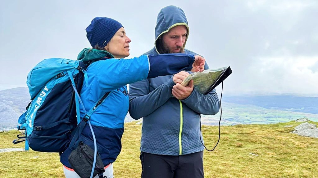 Mia teaching navigation, Moelwynion 2023